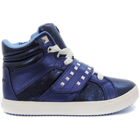 Skechers Other - Skechers Shoutout 2.0 sneakers